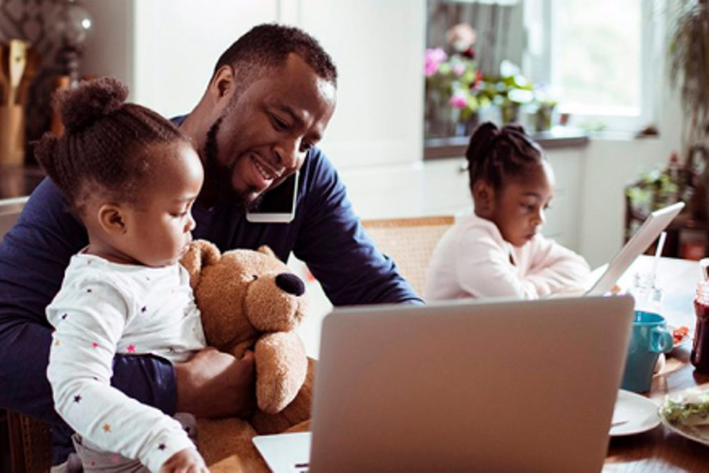 personal loans 2 dad and young girls on laptop talking on phone