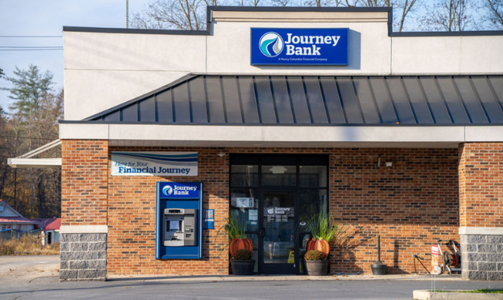 Journey Bank Montgomery community office